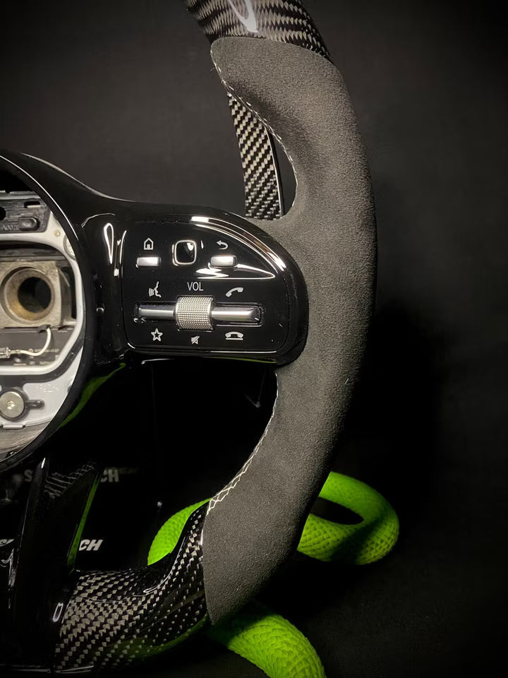 Mercedes AMG Sportlenkrad Carbon LED (Upgrade auf Facelift)