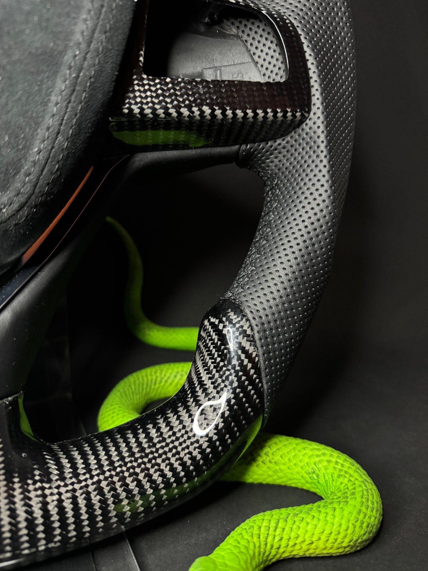 Maserati Sportlenkrad Carbon (LED)