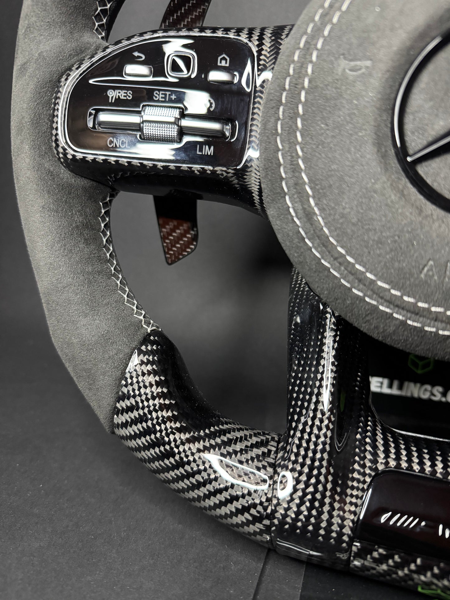 Mercedes AMG Sportlenkrad Carbon LED (Upgrade auf Facelift)