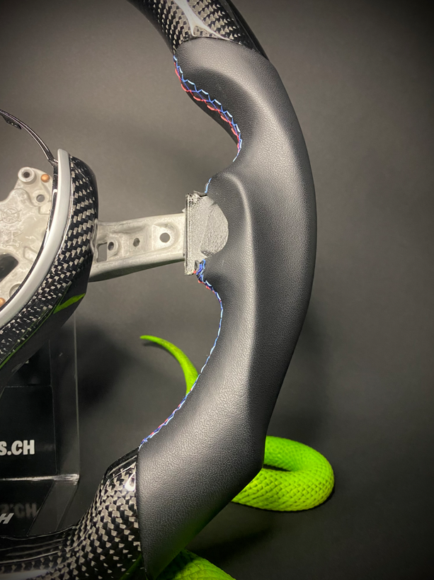 BMW Sportlenkrad Carbon LED F-Serie
