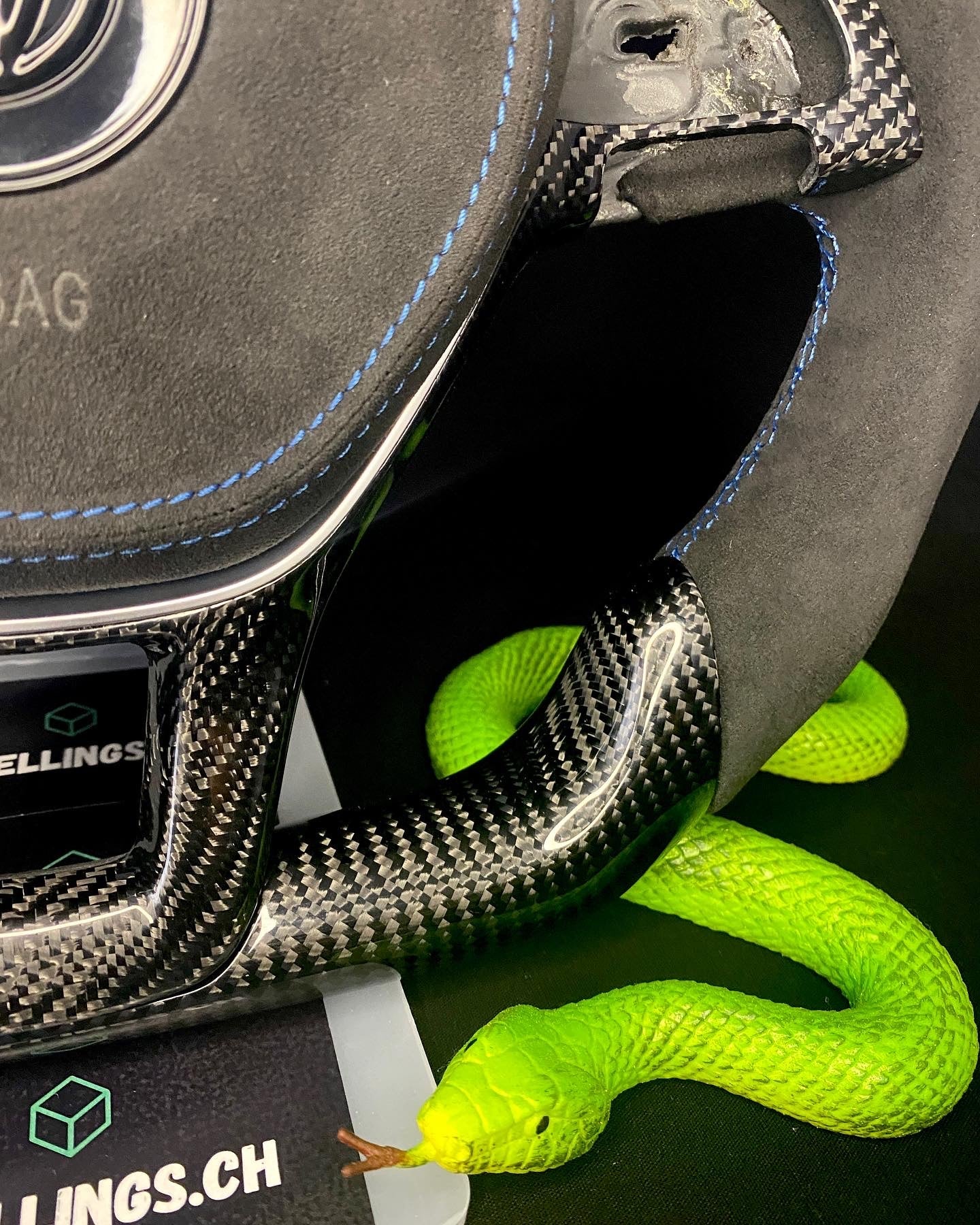 VW Sportlenkrad Carbon Standard (LED)