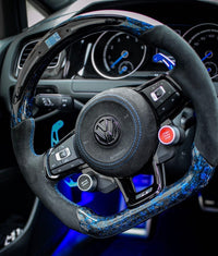 VW Golf 7/7.5 Sportlenkrad Forged Carbon Farbsplitter (LED)