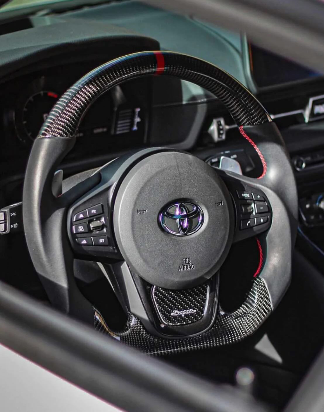 Toyota Supra Sportlenkrad Carbon