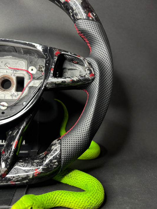 Mercedes AMG Sportlenkrad Forged Carbon Farbsplitter (LED)