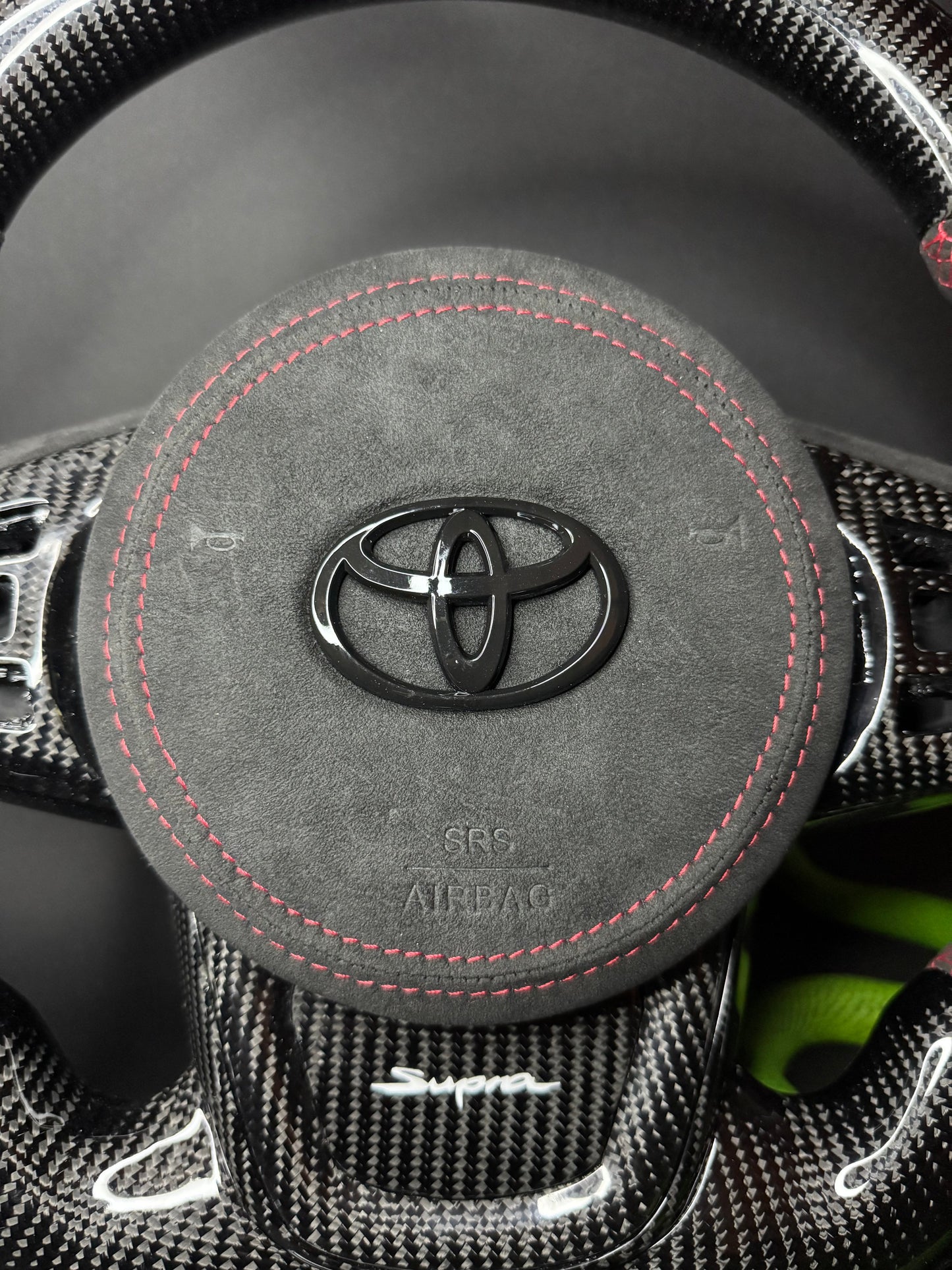 Toyota Supra Sportlenkrad Carbon