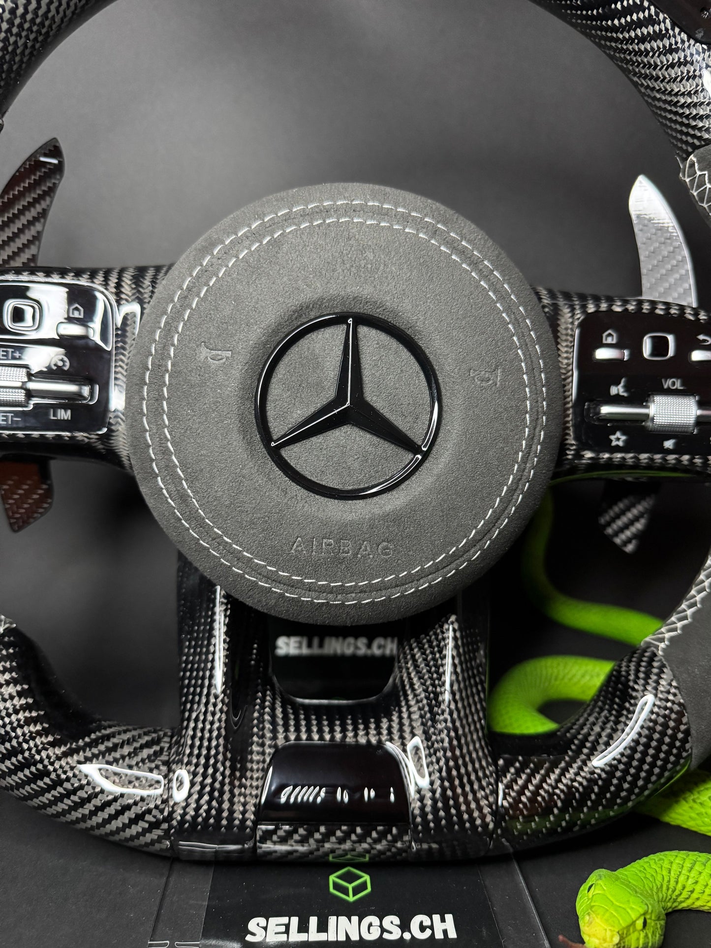 Mercedes AMG Sportlenkrad Carbon LED (Upgrade auf Facelift)