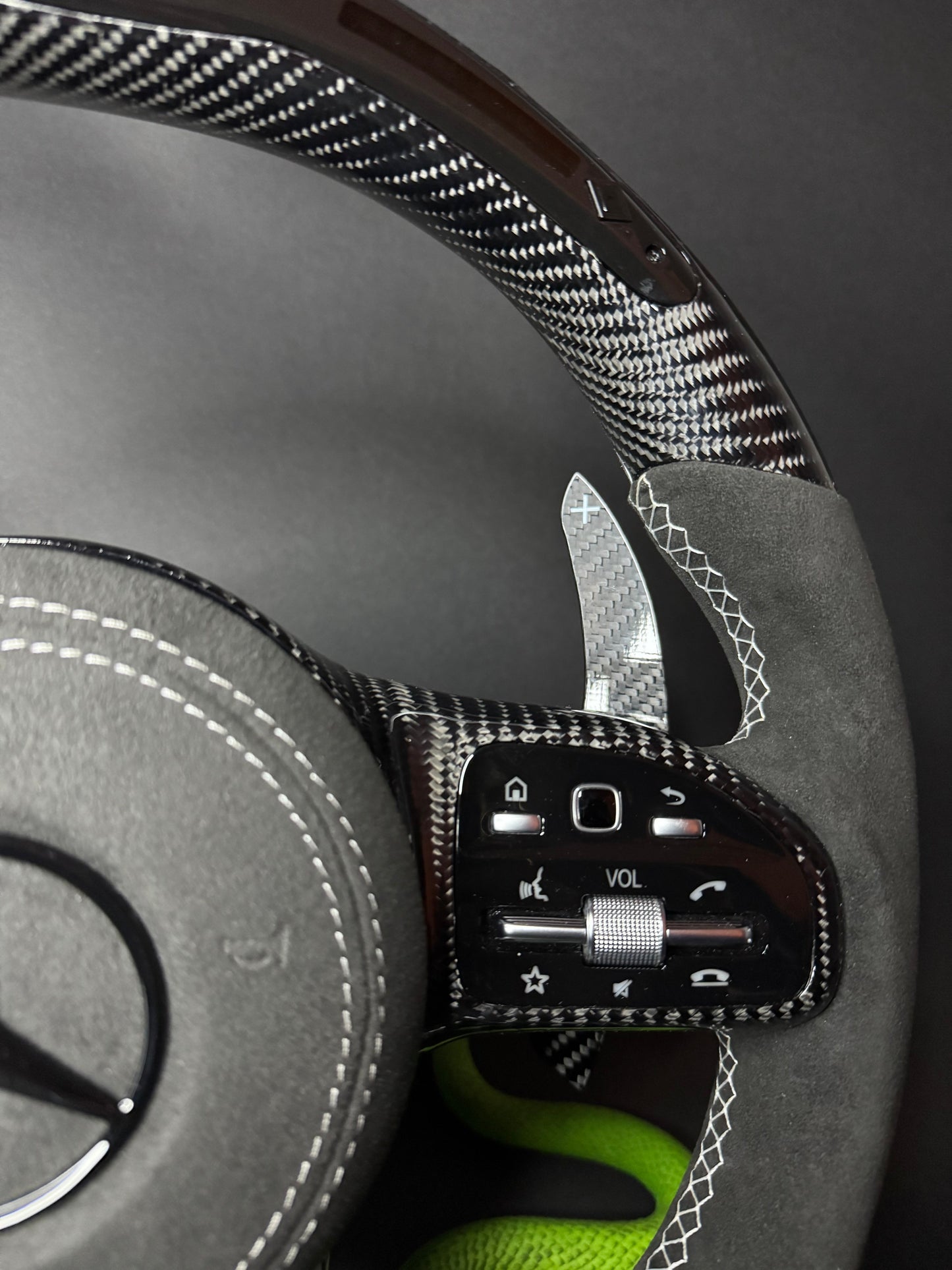 Mercedes AMG Sportlenkrad Carbon LED (Upgrade auf Facelift)