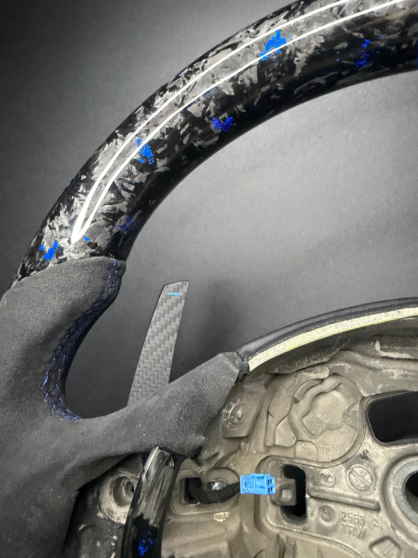 BMW Sportlenkrad Forged Carbon Farbsplitter E-Serie