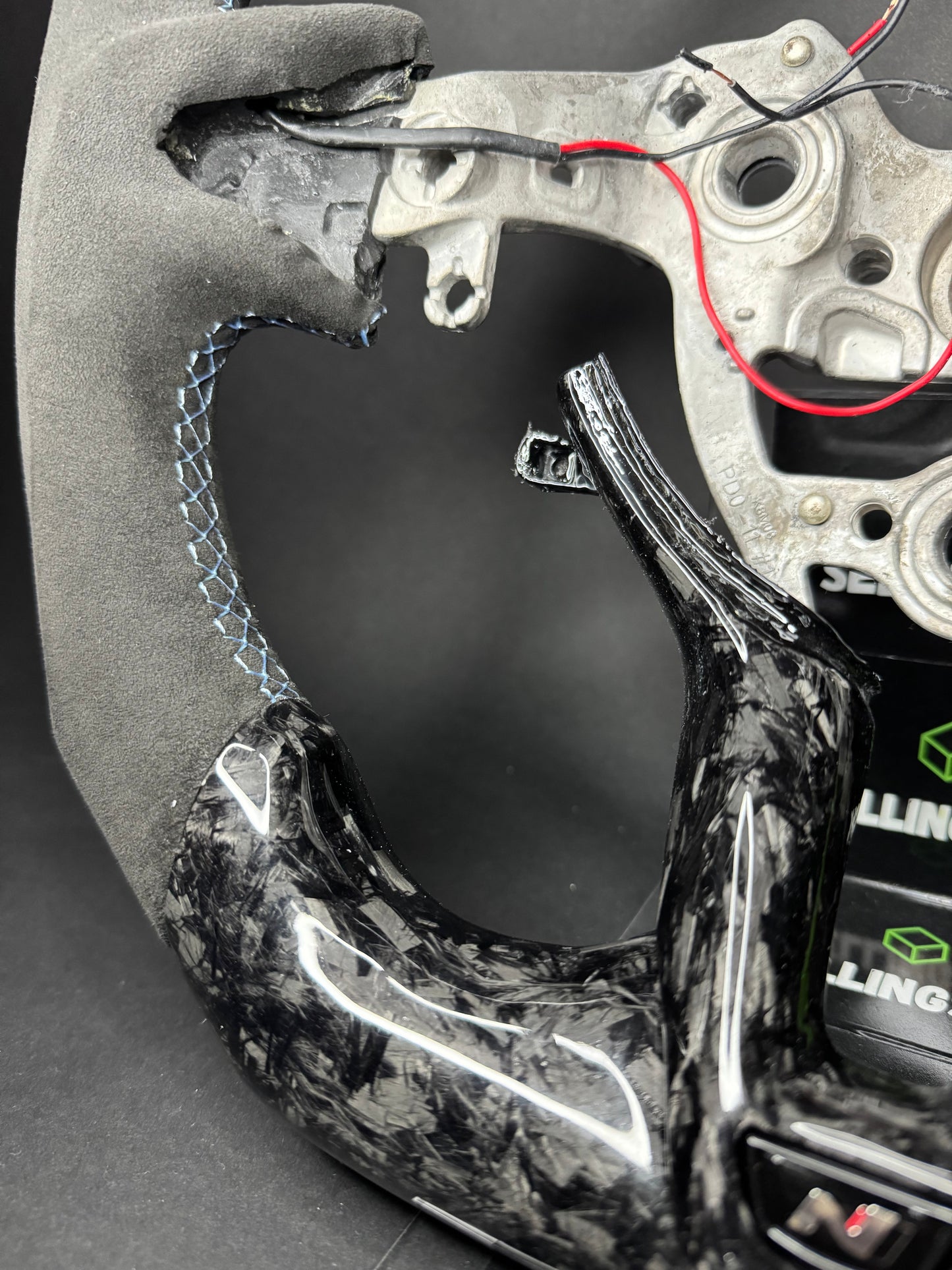 Hyundai Sportlenkrad Forged Carbon (LED)