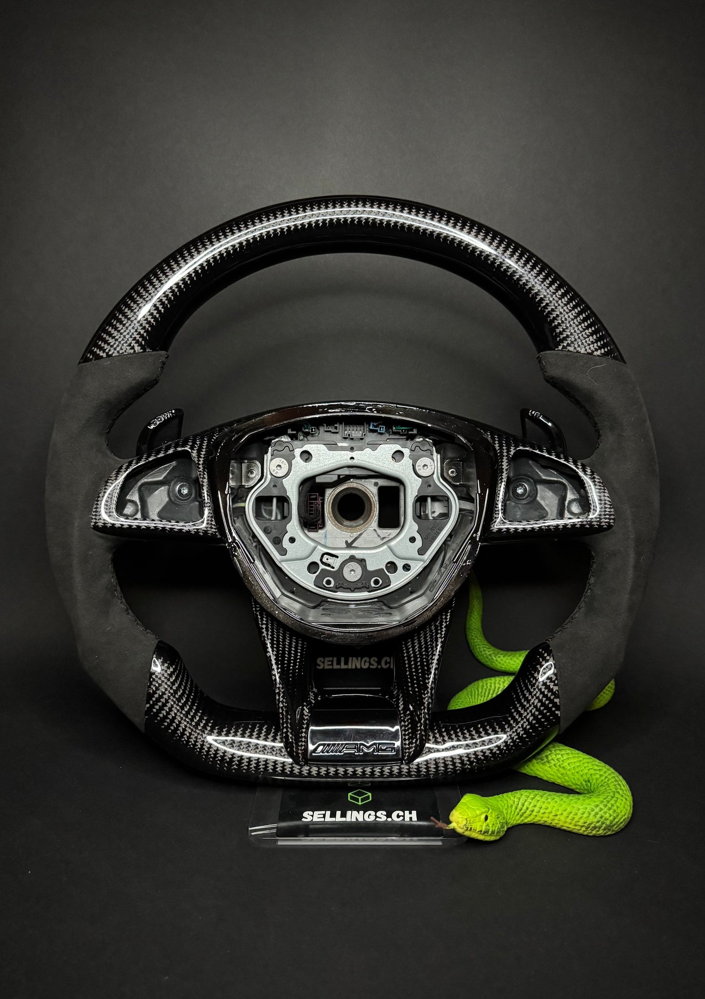 Mercedes AMG Sportlenkrad Carbon