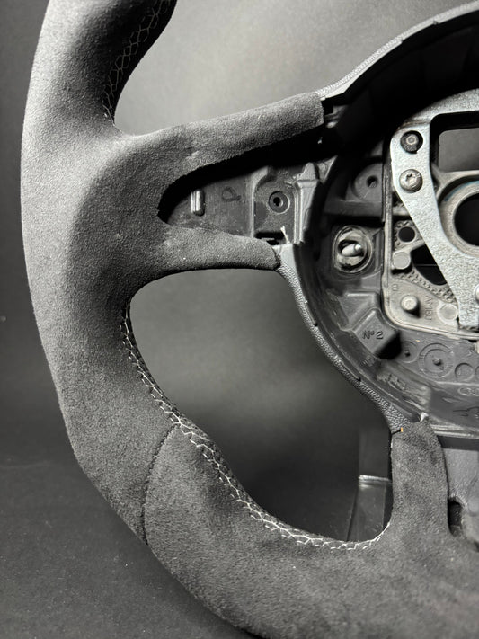 Audi Sportlenkrad Alcantara