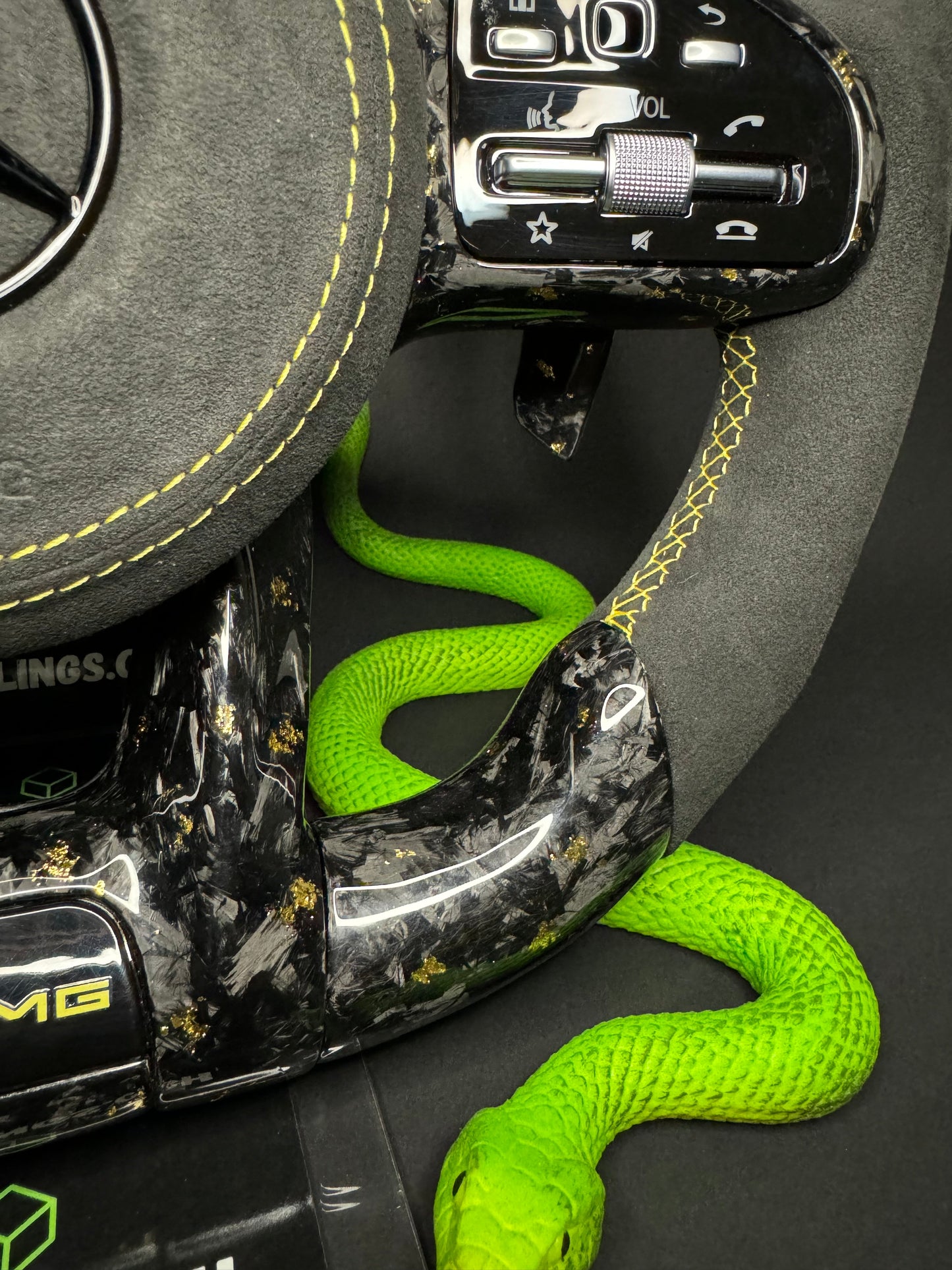 Mercedes AMG Sportlenkrad Forged Carbon Farbsplitter (Upgrade auf Facelift)