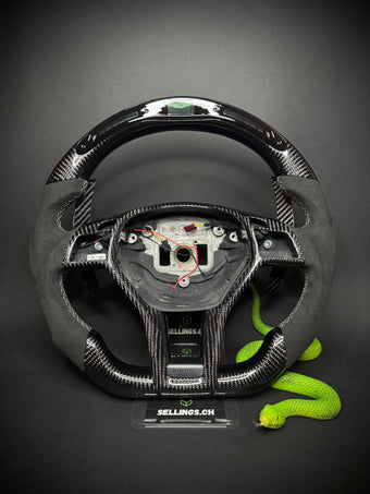 compare product Mercedes AMG Sportlenkrad Carbon (LED)