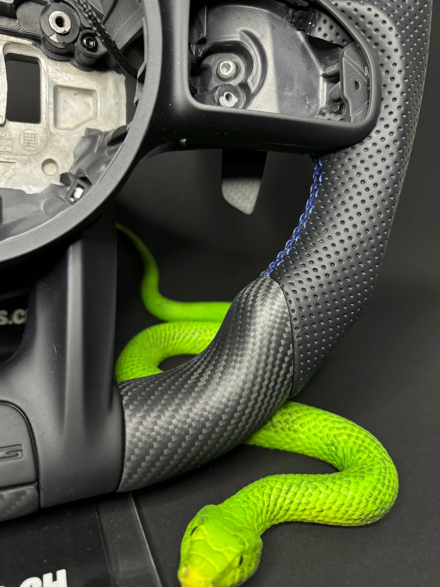 Mercedes AMG Sportlenkrad Carbon Matt