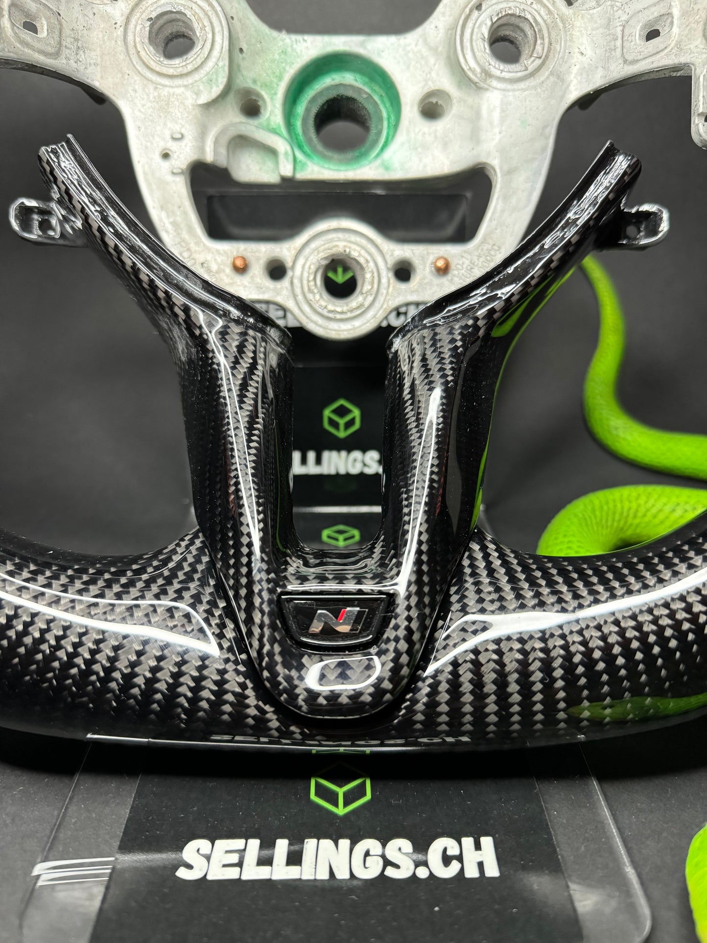 Hyundai Sportlenkrad Carbon