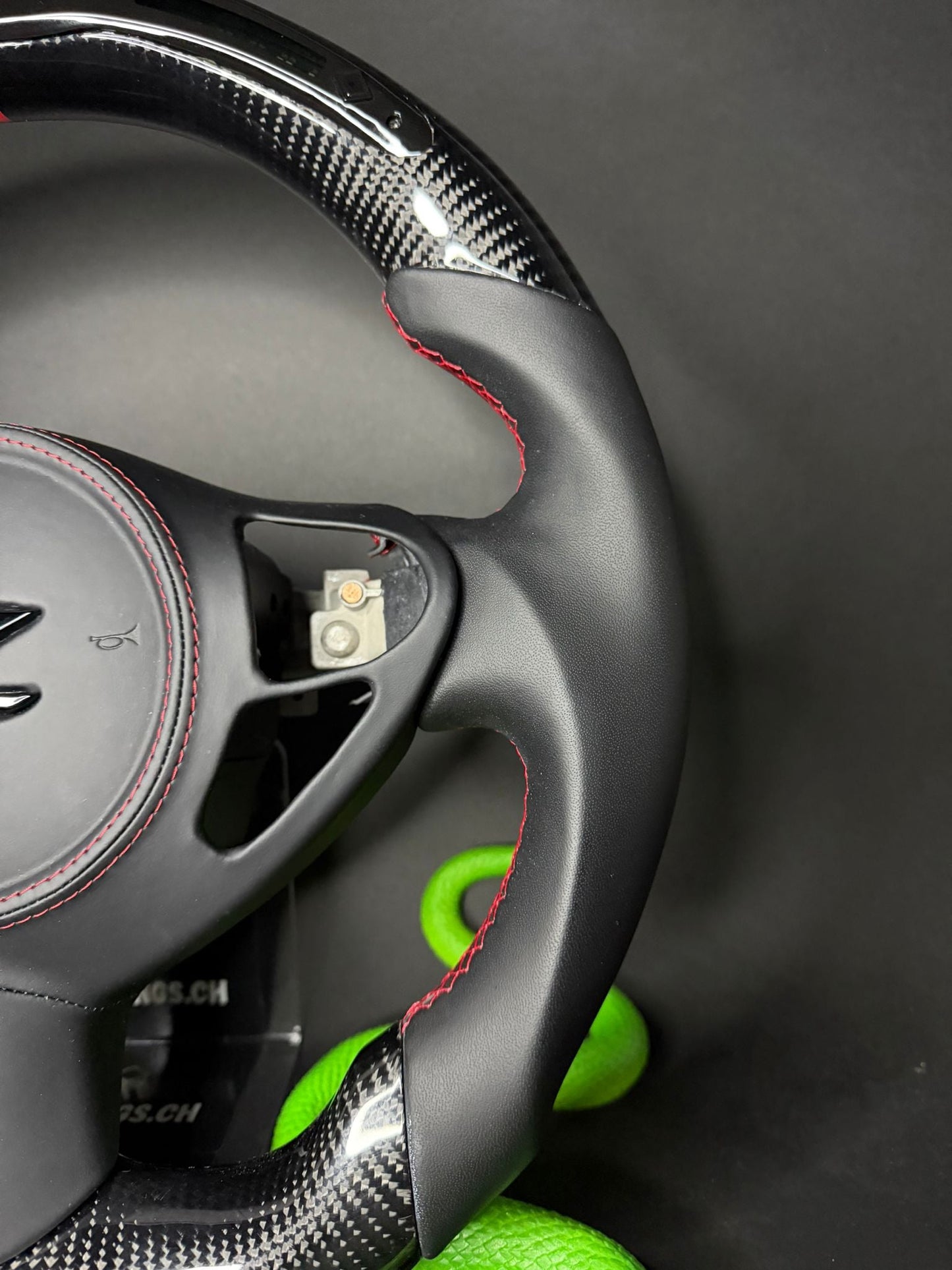 Nissan 370z Sportlenkrad Carbon (LED)