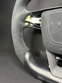 Tesla Sportlenkrad Carbon Matt