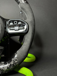 Mercedes AMG Sportlenkrad Forged Carbon Farbsplitter
