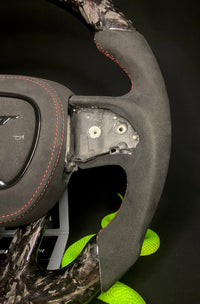 Jeep Sportlenkrad Forged Carbon Farbsplitter