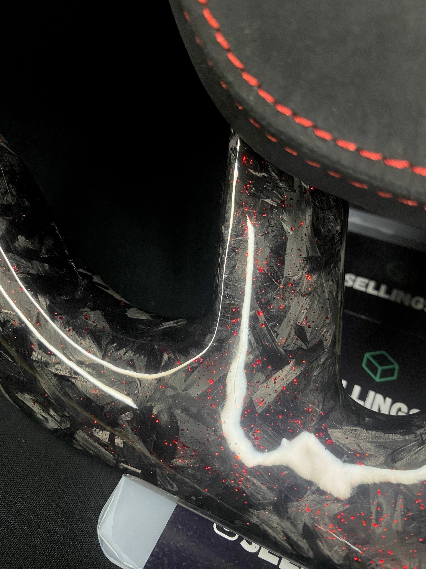 Jeep Sportlenkrad Forged Carbon Farbsplitter