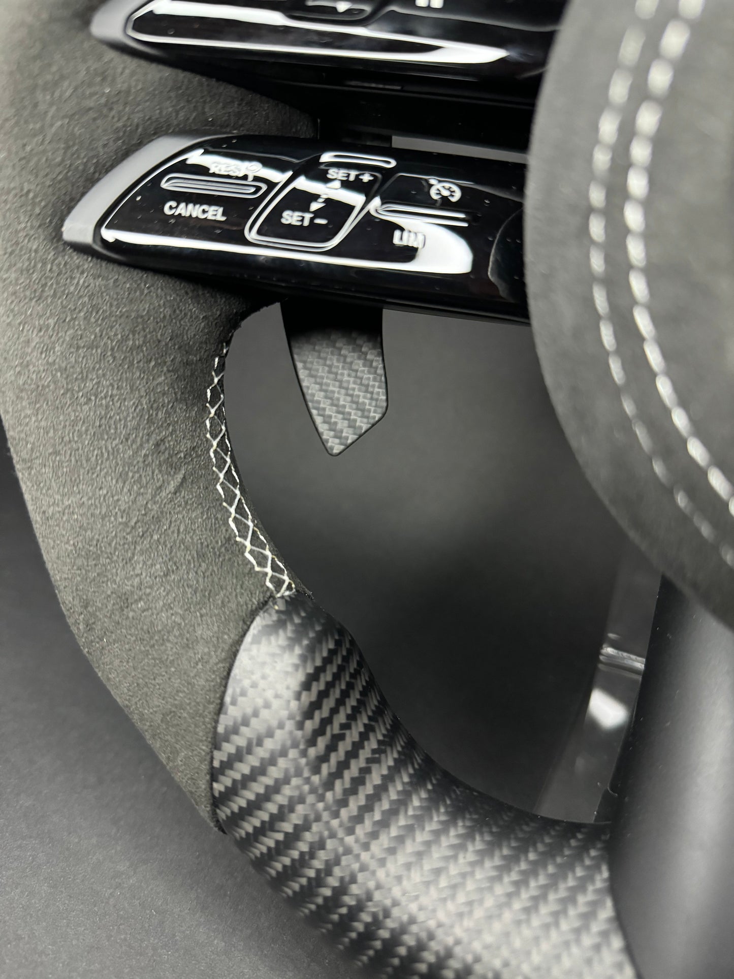 Mercedes AMG Sportlenkrad Carbon Matt (Upgrade auf Facelift)