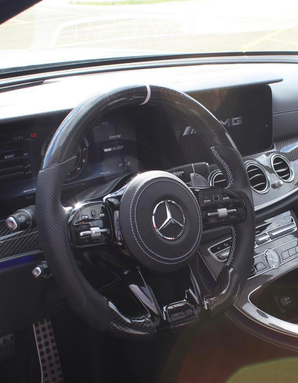 Mercedes AMG Sportlenkrad Carbon