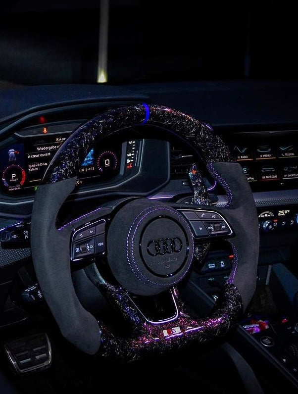 Audi Sportlenkrad Forged Carbon SPACE